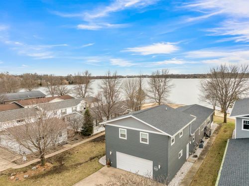 1103 Sunshine Run, Arnolds Park, IA, 51331-7531 | Card Image