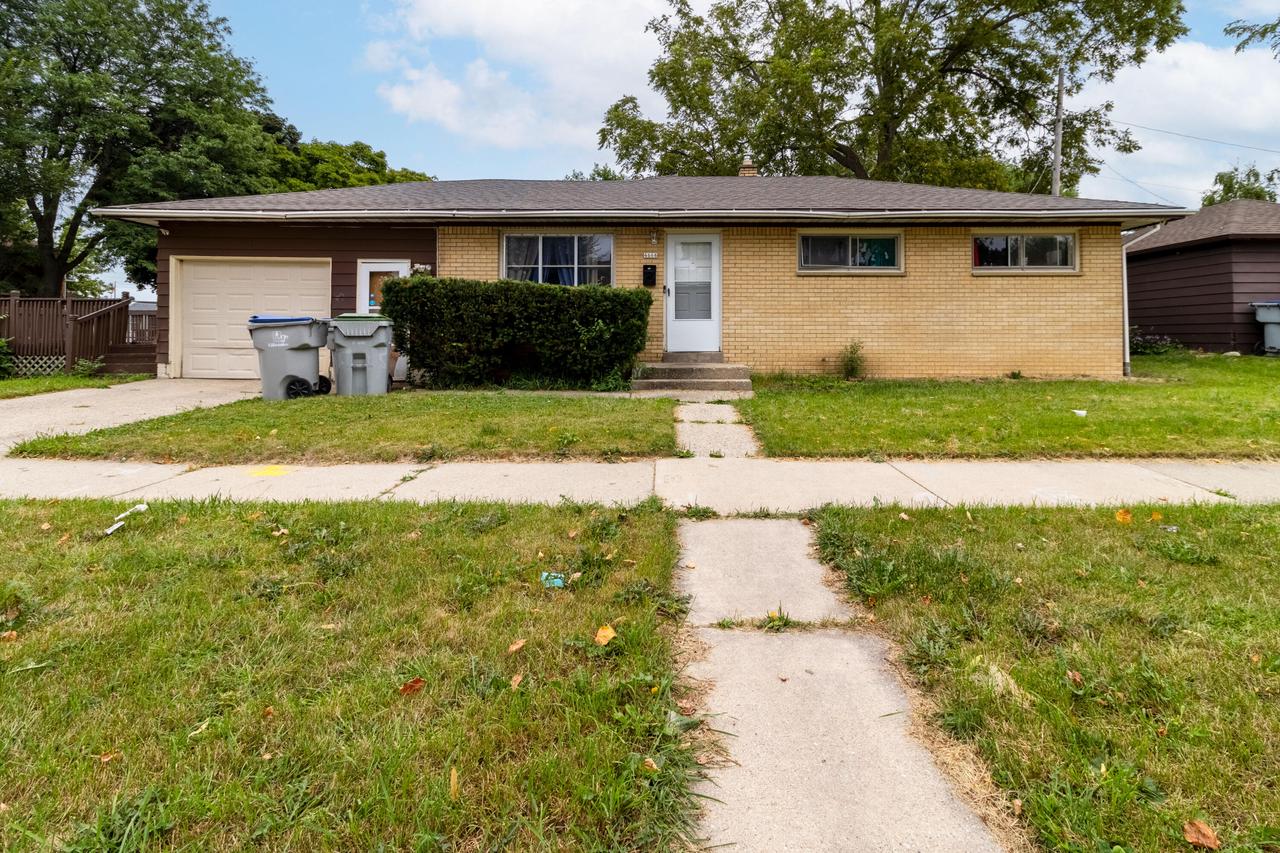 66th St, Milwaukee, WI 53218