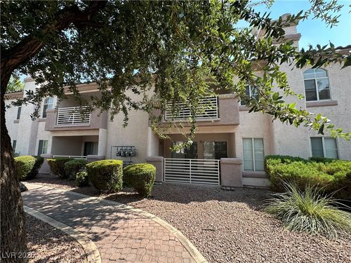 260-4555 E Sahara Ave, Las Vegas, NV, 89104-6364 | Card Image