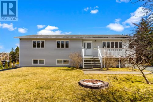 18 Morgans Rd, Conception Bay South, NL, A1X5B3 | Card Image