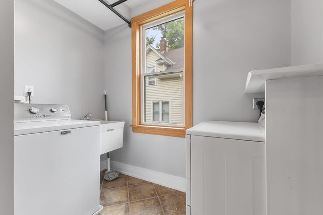 Vivid Spaces_1096 14th Ave SE_18.JPG | Image 16