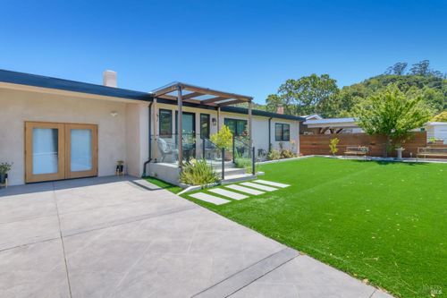 19 Tarrant Ct, San Rafael, CA, 94903-4113 | Card Image