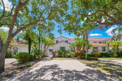 1551 Seagrape Way, Hollywood, FL, 33019-4862 | Card Image