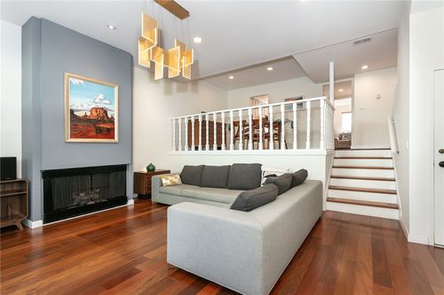 4938 Mcconnell Avenue, Los Angeles, CA, 90066 | Card Image