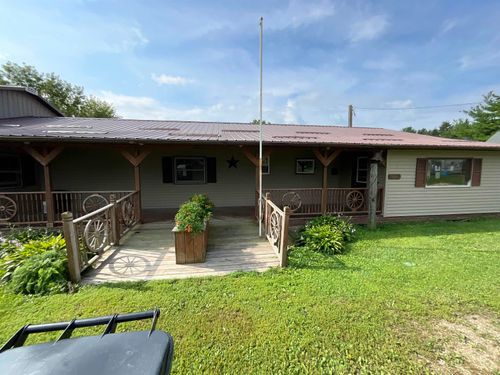 28882 Pine St, Eldorado, IA, 52175-9605 | Card Image