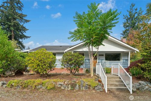 10418 Park Ave S, Tacoma, WA, 98444-5860 | Card Image