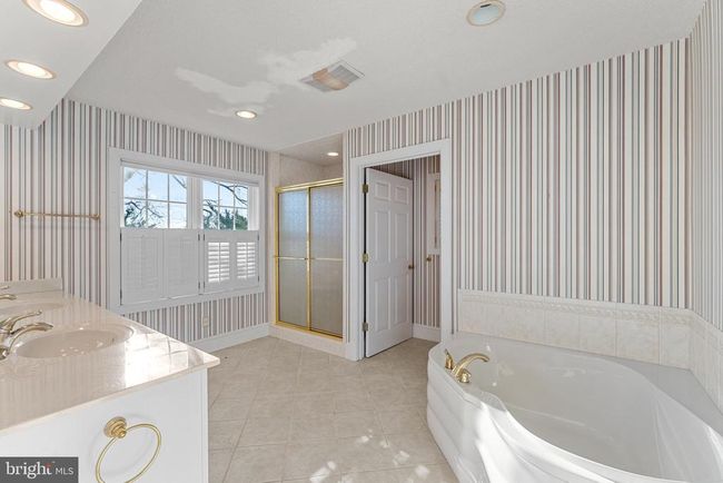 286 Waterbury Rd, House other with 4 bedrooms, 4 bathrooms and null parking in Kilmarnock VA | Image 24