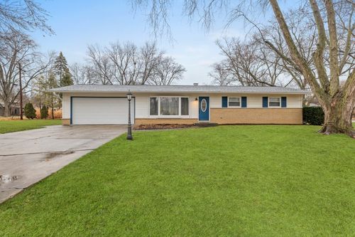 3S481 Osage Dr, Glen Ellyn, IL, 60137-7441 | Card Image
