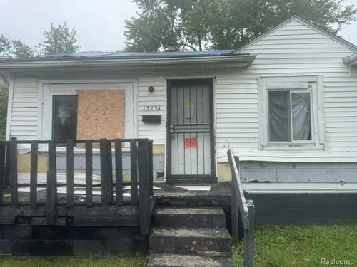 13236 Tacoma St, Detroit, MI, 48205-1765 | Card Image