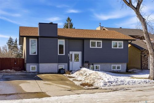 1234 James Cres, Regina, SK, S4N6A5 | Card Image