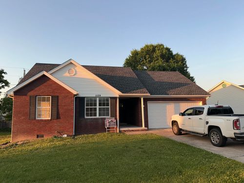 1109 Leathers Ln, Frankfort, KY, 40601-7628 | Card Image