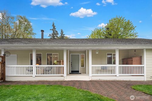 7547 Ne 200th St, Kenmore, WA, 98028-2053 | Card Image