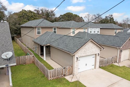 61A 9th Ave, SHALIMAR, FL, 32579-1328 | Card Image