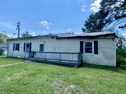 10720 Winterham Rd, Amelia Court House, VA, 23002-4707 | Card Image