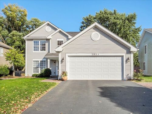 2011 Crossing Ln, Naperville, IL, 60540-0985 | Card Image