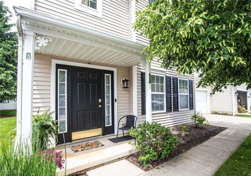 2611 Canvasback Cir, Coventry Township, OH, 44319-5748 | Card Image