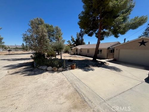 48831 Garden Dr, Morongo Valley, CA, 92256 | Card Image