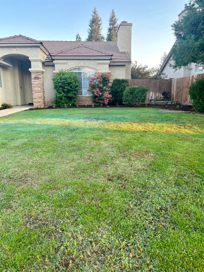 1921 Cromwell Avenue, House other with 3 bedrooms, 0 bathrooms and null parking in Clovis CA | Image 2