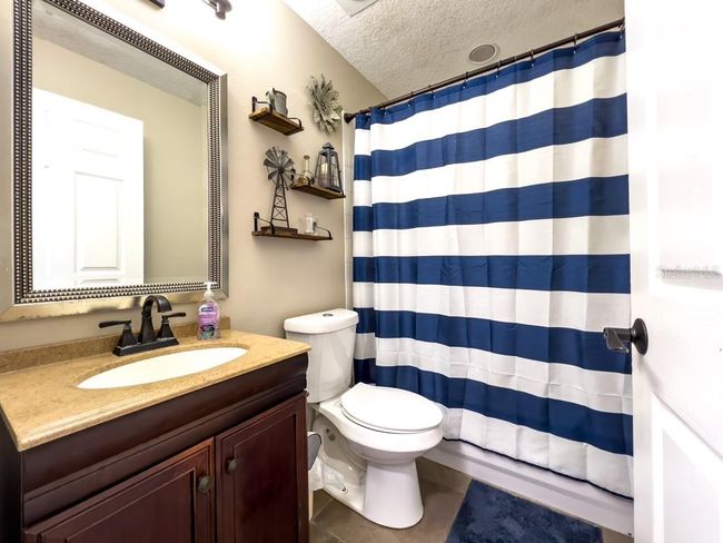 812 Jameson Rd, House other with 3 bedrooms, 2 bathrooms and null parking in Lithia FL | Image 56
