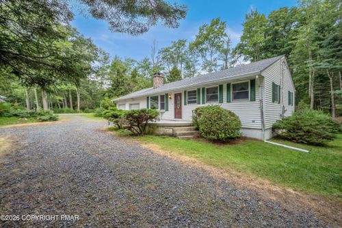 6469 Laurel Rd, Pocono Summit, PA, 18346-7721 | Card Image