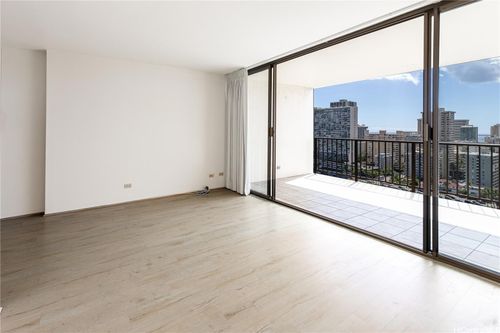 apt-2106-2444 Hihiwai St, Honolulu, HI, 96826-5114 | Card Image