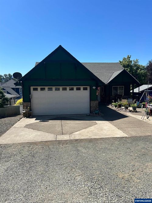 440 Spaulding Ave, Brownsville, OR, 97327-2239 | Card Image