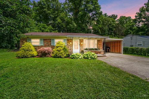 7104 Wesselman Rd, Cleves, OH, 45002-9617 | Card Image