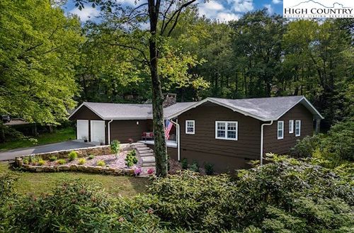 1577 Green Hill Rd, Blowing Rock, NC, 28605-9366 | Card Image