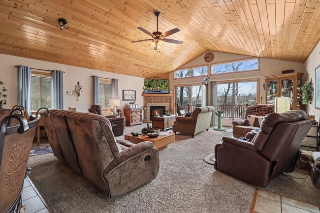 8631 N Bo Di Lac Dr, House other with 3 bedrooms, 2 bathrooms and 6 parking in Minocqua WI | Image 11