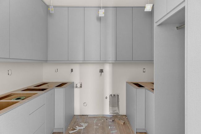 Butler's Pantry | Image 26