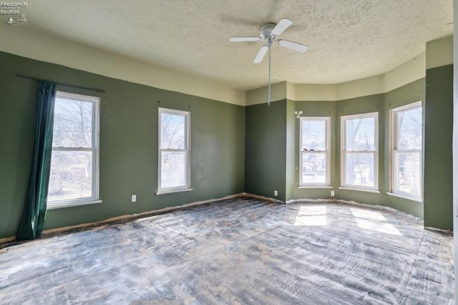 34 N Park St, House other with 4 bedrooms, 2 bathrooms and null parking in Oberlin OH | Image 16
