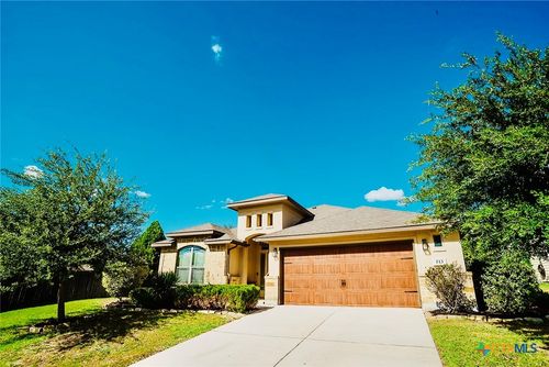 513 Windsor Ct, Schertz, TX, 78108-3484 | Card Image