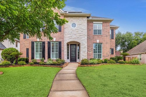 1611 Hill Spring Dr, Sugar Land, TX, 77479-6528 | Card Image