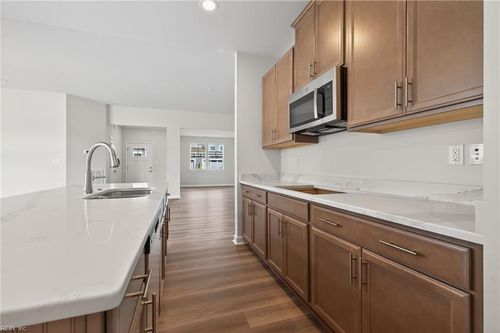 unit-a-2300 Venture Way, Suffolk, VA, 23434-2764 | Card Image