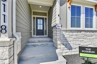 25118 W 98th Place, Home with 4 bedrooms, 4 bathrooms and null parking in Lenexa KS | Image 2