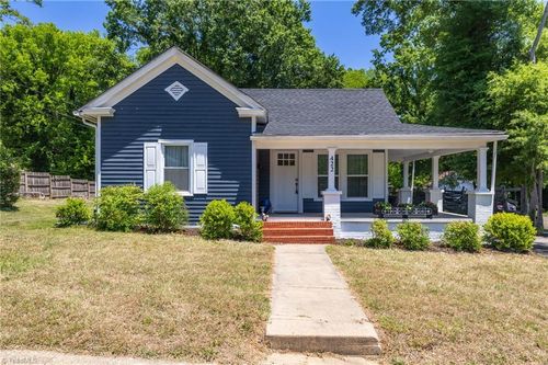 422 Patrick St, Eden, NC, 27288-5632 | Card Image