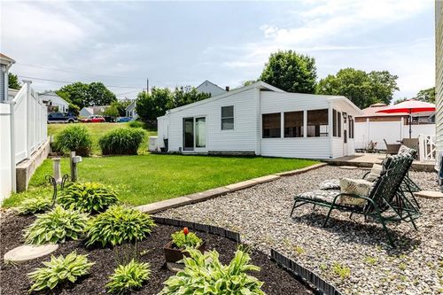 2 Ann St, North Providence, RI, 02904-5004 | Card Image