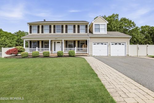 2055 Mackenzie Rd, Toms River, NJ, 08755-2340 | Card Image