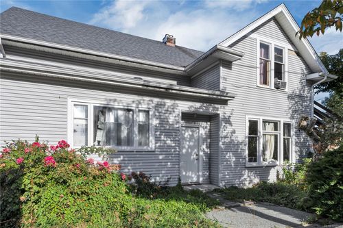 695 Franklyn St, Nanaimo, BC, V9R2Y1 | Card Image