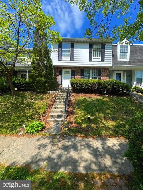 9730 Red Clover Ct, Baltimore, MD, 21234-1870 | Card Image