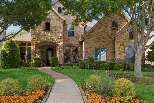 1608 Tuscan Ridge Cir, Southlake, TX, 76092-3456 | Card Image