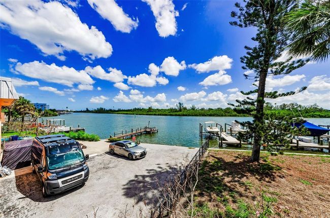 APT-201 - 18201 Gulf Blvd, Condo with 3 bedrooms, 2 bathrooms and null parking in Redington Shores FL | Image 34