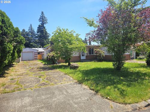748 Se 112th Ave, Portland, OR, 97216-3416 | Card Image