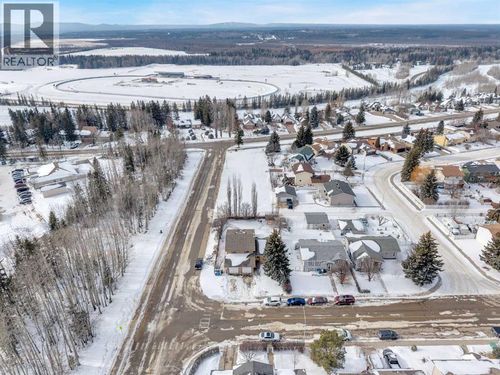 5704 58 St, Rocky Mountain House, AB, T4T1H9 | Card Image