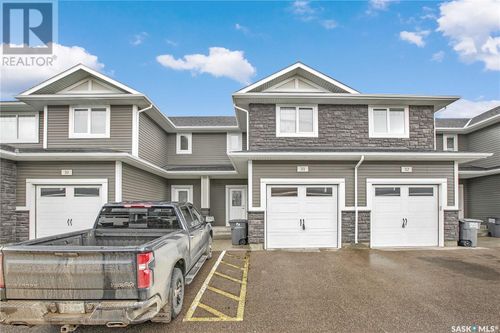 31-115 Veltkamp Cres, Saskatoon, SK, S7T0T7 | Card Image