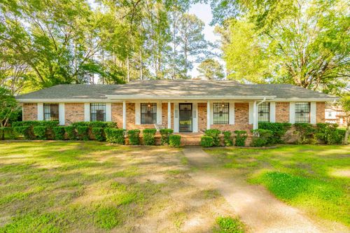 1 Foxboro Cv, Jacksonville, AR, 72076-2605 | Card Image