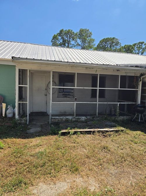 3-10 W Pine St, Lanark Village, FL, 32323 | Card Image