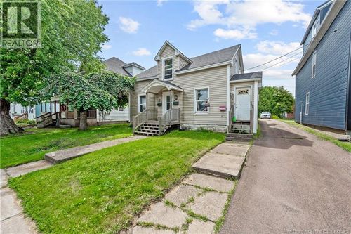 76 Steadman St, Moncton, NB, E1C4P4 | Card Image