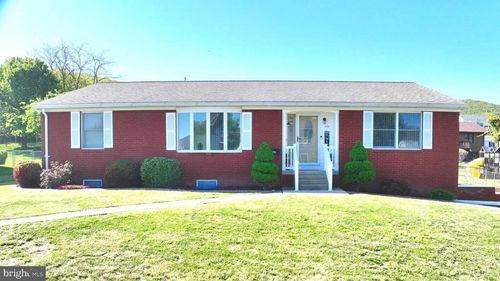 1550 Beacon St, Keyser, WV, 26726-2009 | Card Image