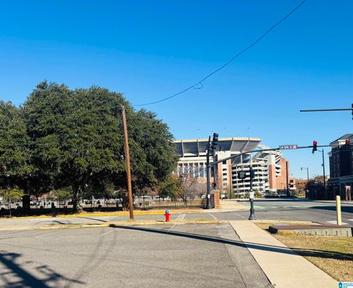 4-1009 12th St, Tuscaloosa, AL, 35401-3081 | Card Image